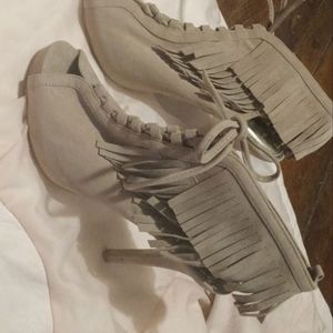 Dots stiletto fringe heels size 10